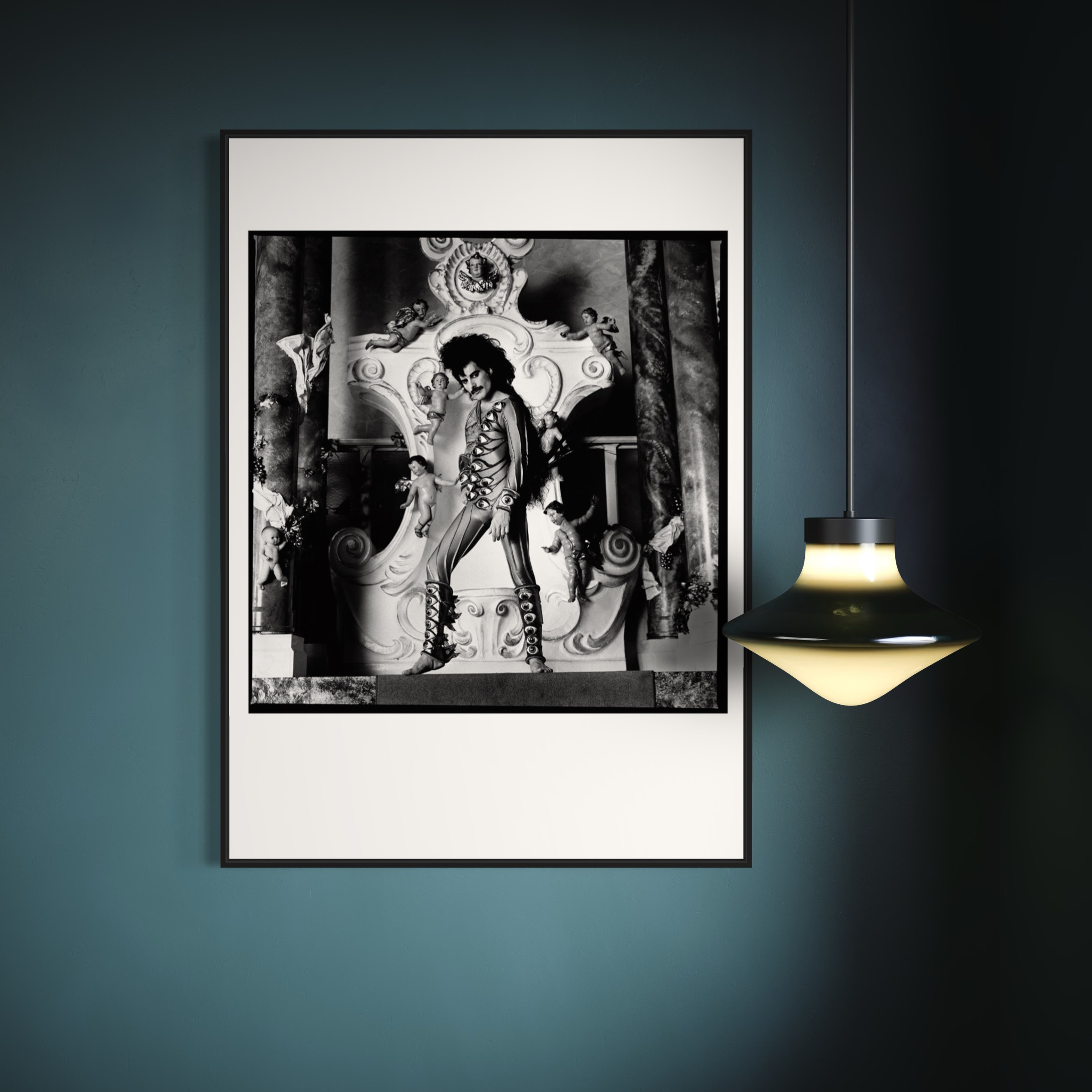 Freddie Mercury It’s a Hard Life Photo/Picture Freddie Mercury Photos